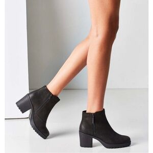 Vagabond Grace Suede Leather Platform Lug Sole Ankle Boots Size 41